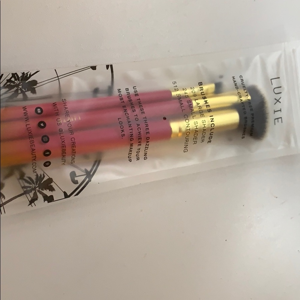 Luxie brushes